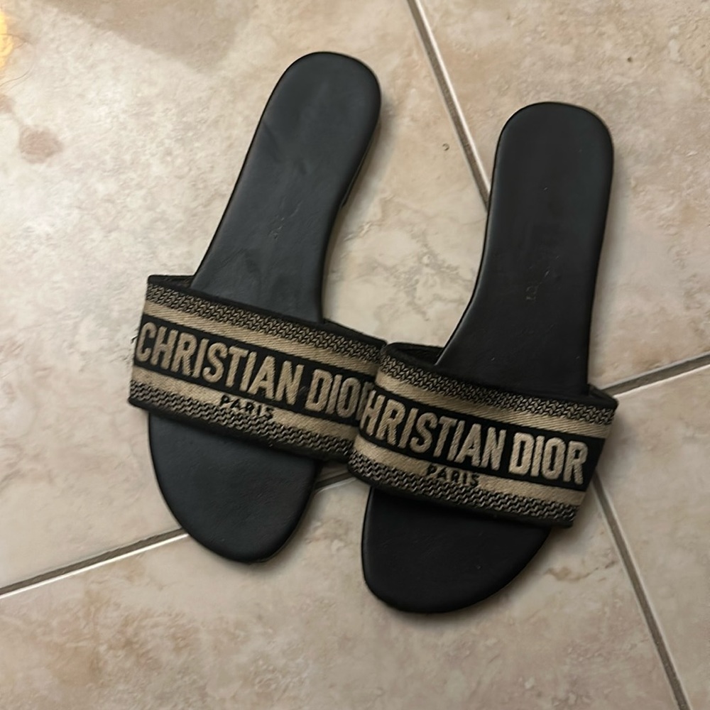 Pre-loved Dior Flats